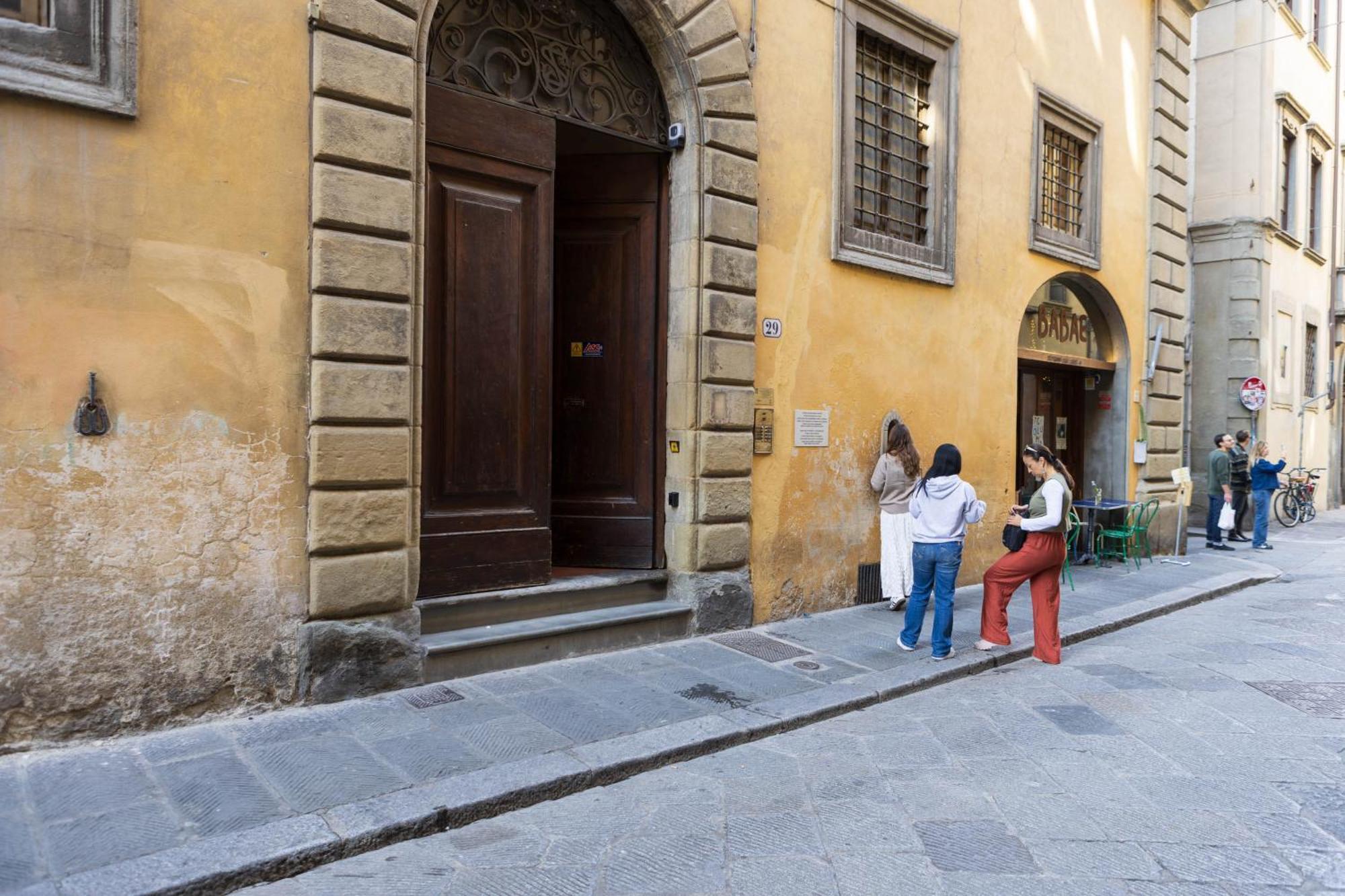 Santo Spirito Dimora Storica - 5 Minuti Ponte Vecchio - Centro Appartement *